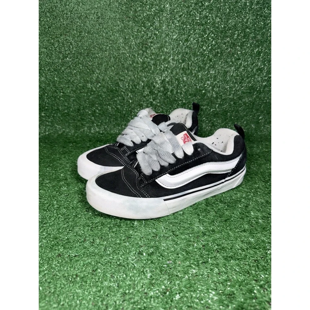 Vans Knu School Women Size 8 Black White Casual Skate Shoes Chunky Logo Sneakers